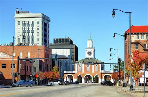 Downtown fayetteville - Fayetteville, North Carolina, home to Fort Bragg, is full of history and culture, along with art galleries and eateries. The downtown hosts a celebration of arts during the 4th Friday events. 